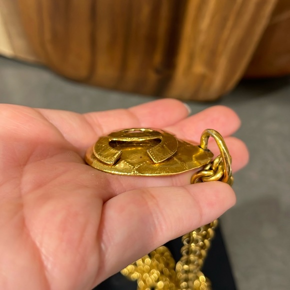 Chanel Coco Mark Matelasse Gold Plated Necklace - Picture 7 of 9